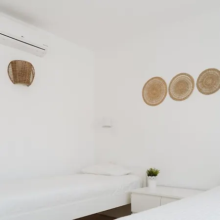 Apartman Cozy 2-bedroom By Kalmacanaria *