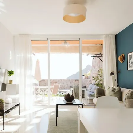 Apartman Cozy 2-bedroom By Kalmacanaria *