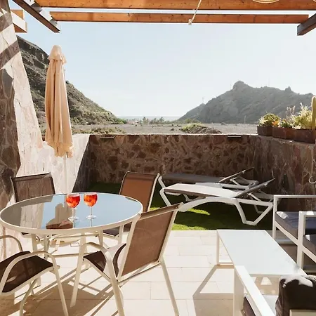 Cozy 2-bedroom By Kalmacanaria Apartman Mogán