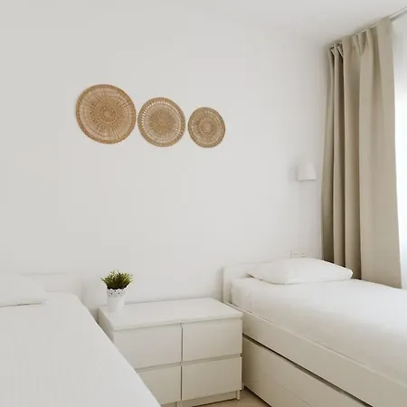 Apartman Cozy 2-bedroom By Kalmacanaria